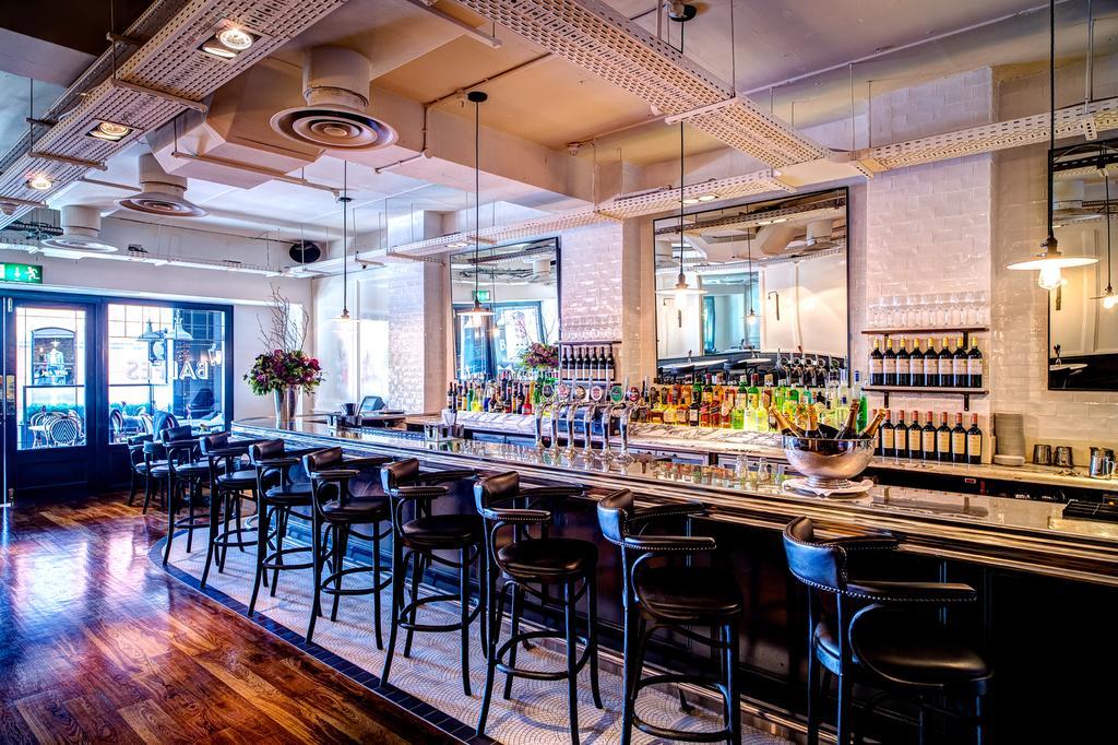 The Westbury Hotel Dublin Ngoại thất bức ảnh The bar at the restaurant